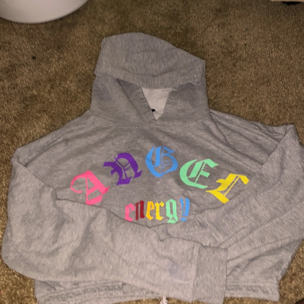 The brand is Faded Rose size Medium